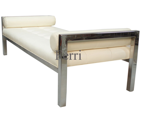 A8 076 DAYBED